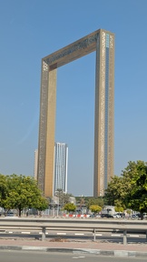 PXL 20251025 053157579.RAW-01