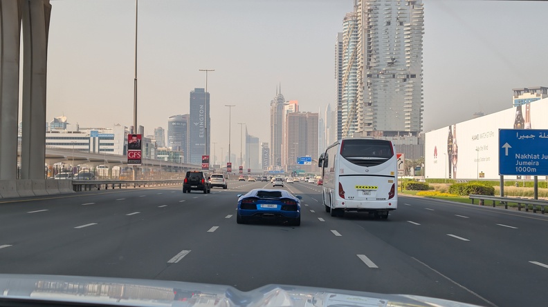 PXL 20251025 054204894.RAW-01